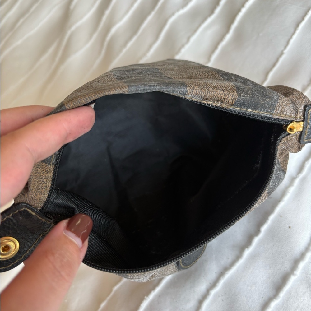 Vintage Fendi Striped Black and Brown baguette Bag, zipper broken - Picture 5 of 5